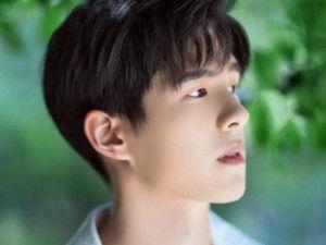 刘昊然早期爆料视频播放,揭秘青春偶像的成长历程